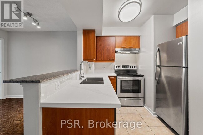 Photo - 515 Rosewell Ave Unité 112