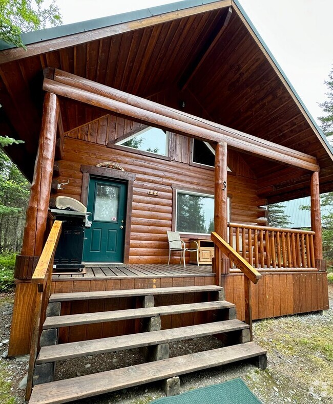 Building Photo - COZY STERLING CABIN! Rental