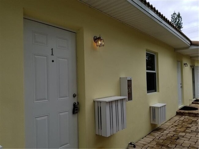 Photo - 2920 N Ocean Blvd Unidad 1