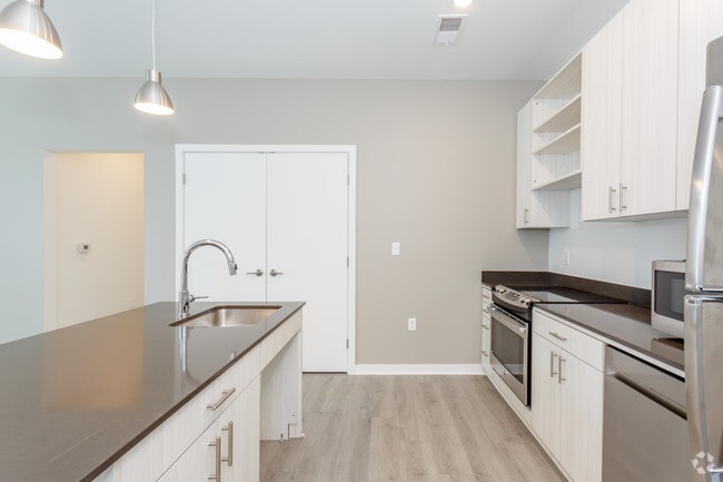 2BR, 2BA - Accento
