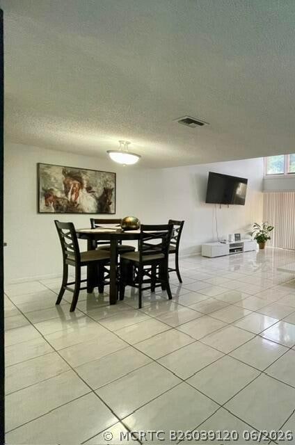 1453 White Pine Dr