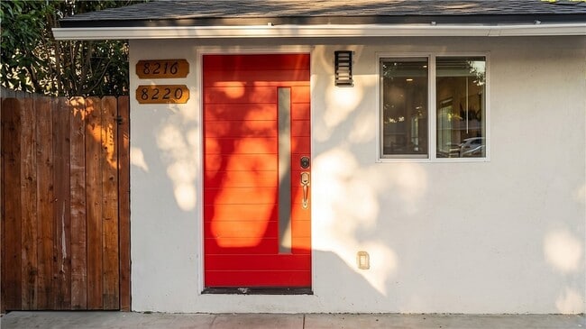 8216 Encino Ave