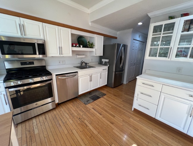 Photo - 9 Maple Ridge Dr