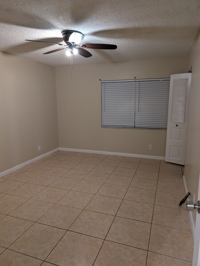 Photo - 2146 NW 57th Ave Unit 2B/ 2B with nice Patio