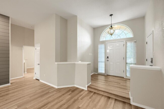 17020 Tortoise St