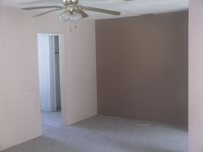 Photo - 1328 Illinois Ave