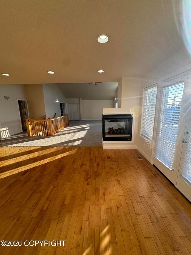 Photo - Stunning home in Goldenview