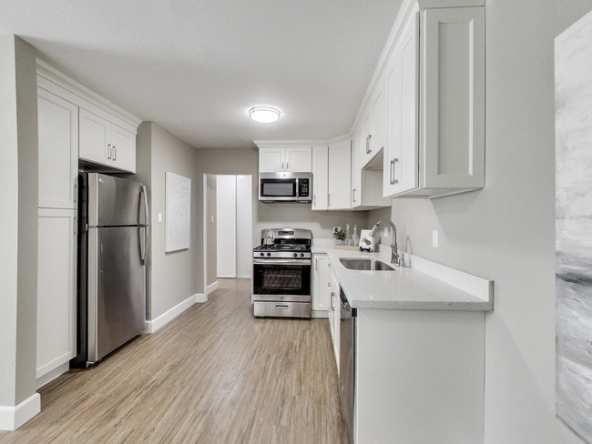 Building Photo - Main Street Terrace Rental