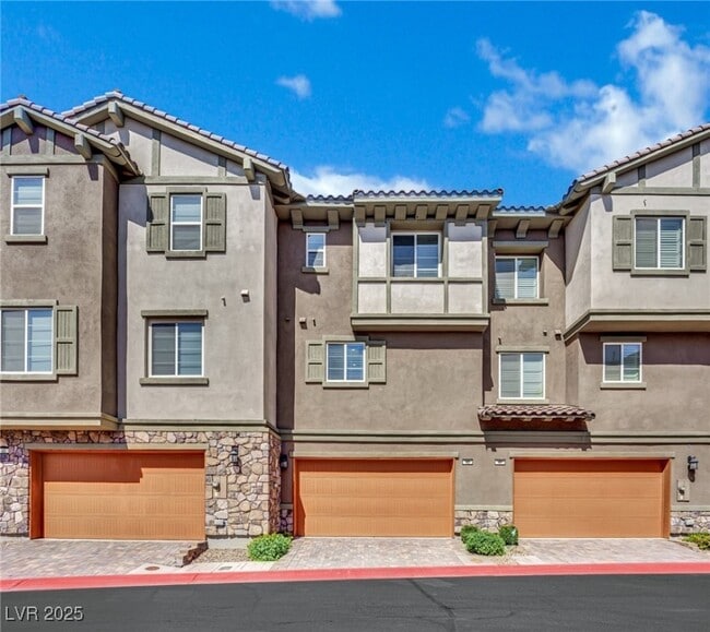 Building Photo - 45 Via Di Vita