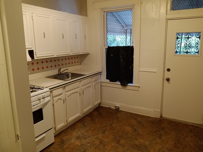 Photo - 2315 N Rosedale St