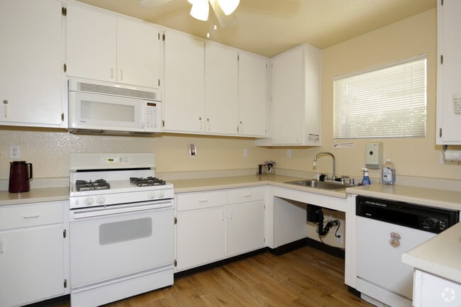 Sutter Terrace