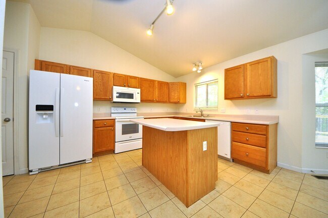 Photo - 131 Choctaw Dr
