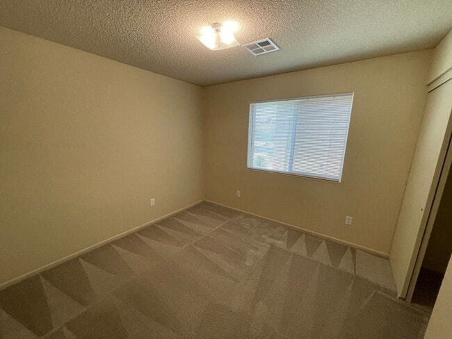 Photo - Desert Sky 3 Bedroom Townhome!