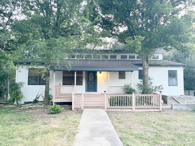 Building Photo - 9417 Aqua Dr Rental