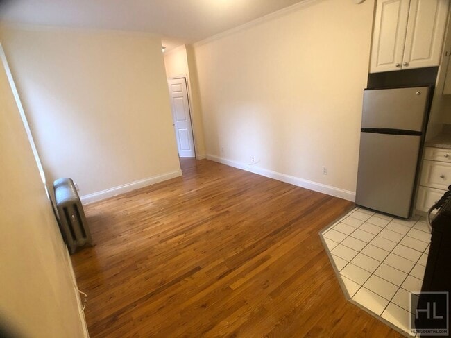 Photo - WEST 13 STREET Unit 69