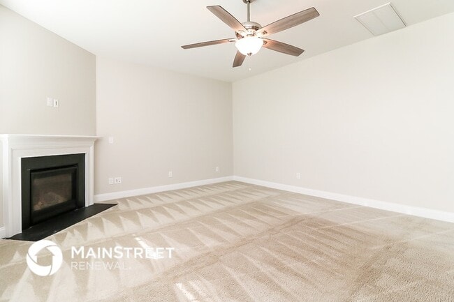 Photo - 142 Needham Ln