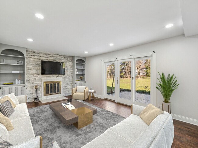 Photo - 407 Langley Ct