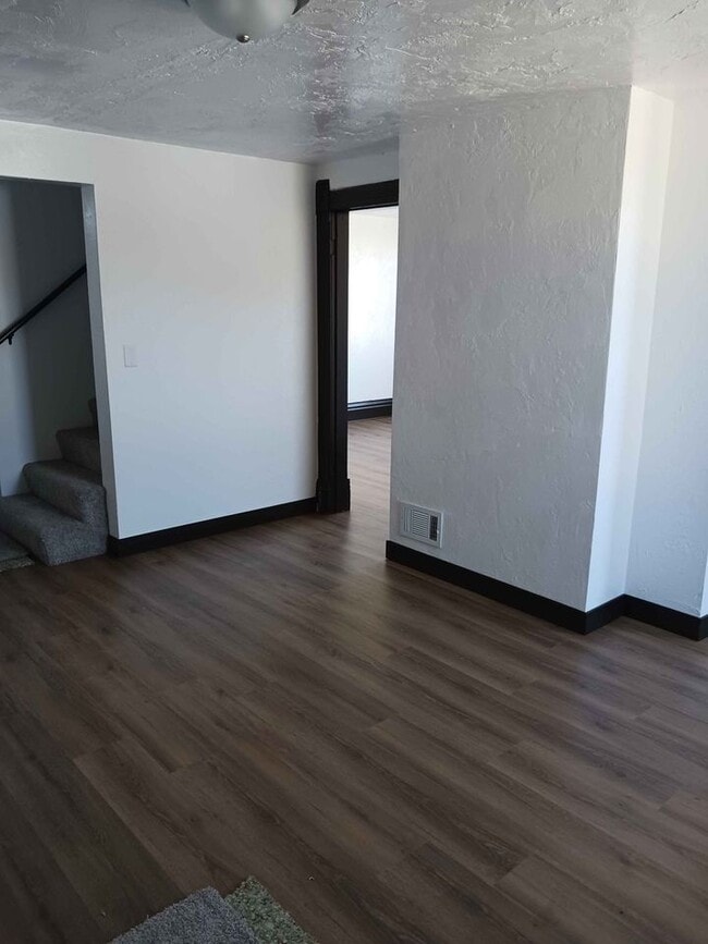 Photo - 1260 Day St Unidad 1260 Day Front