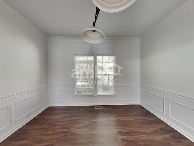 Photo - 3007 Linstead Dr