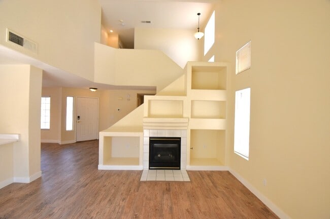 Photo - 7205 Tame Pl