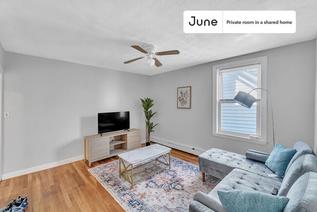 Photo - Room in Shared 4 bed/2 bath home Unidad B