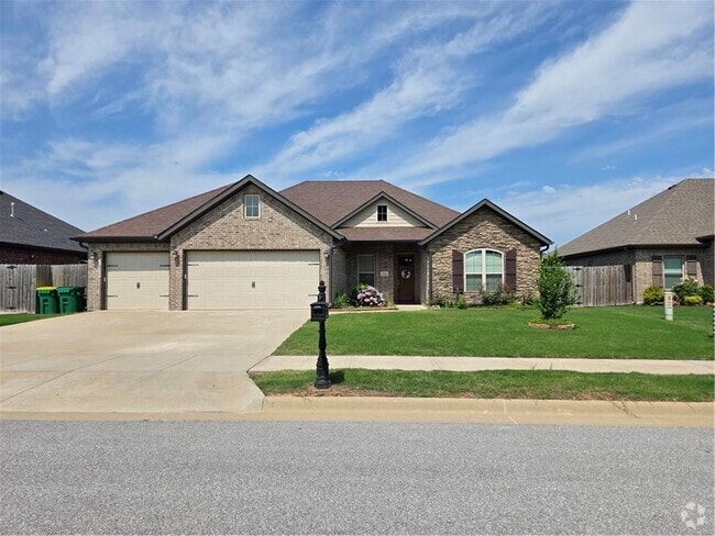 Building Photo - 751 Bob Glen Cir Rental
