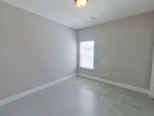 Photo - 1334 W Haskell St