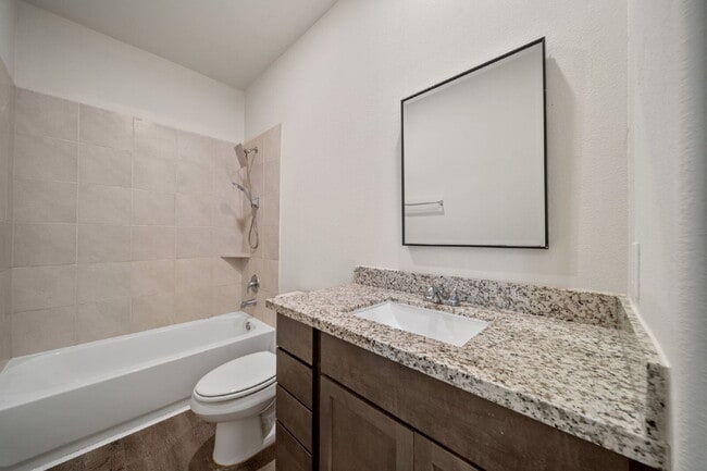 Photo - **MOVE-IN READY 3-BEDROOM HOME IN CONROE!**