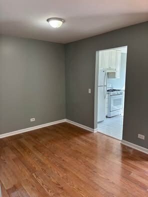 Photo - 275 King's Mill Ct