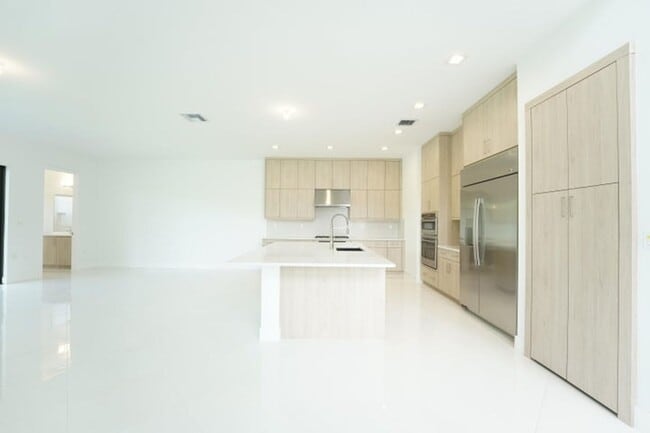 Photo - 9099 Silver Marsh Ln