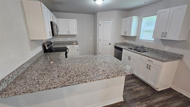 Photo - 14210 Green Wing Cir