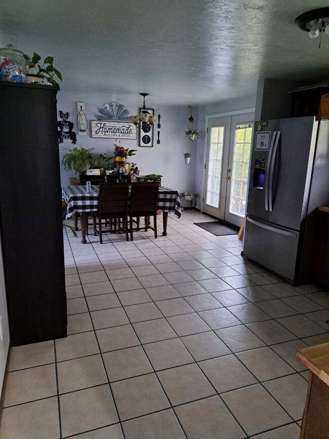 Photo - 1024 North St