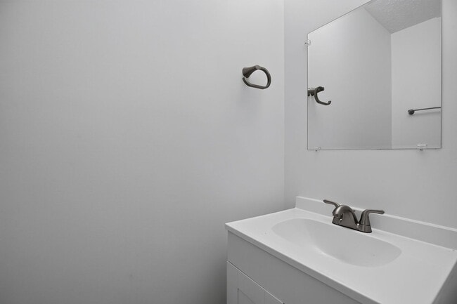 Photo - 19 Dale Dr