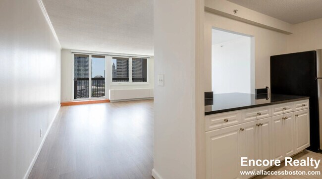 72 Staniford St Unit 7B