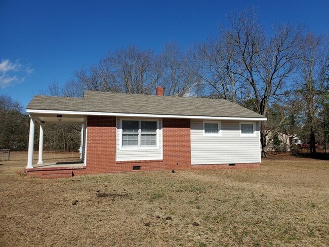 Photo - 1511 Converse Ave