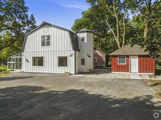 Building Photo - 7479 Grove Rd Rental