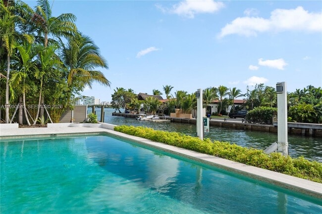 Photo - 1250 NE 87th St