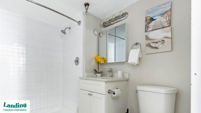 Photo - 305 Dr. M.L.K. Jr St S Unidad 244