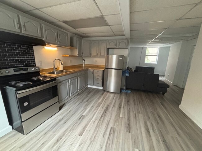 Kitchen - 38 N Main St Unit Apt #4