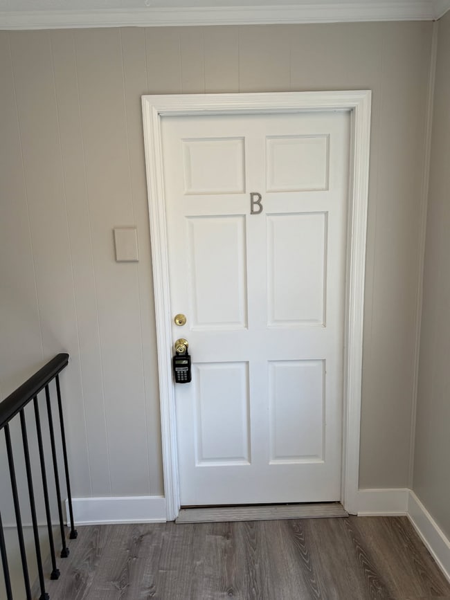 Photo - 325 Winding River Dr