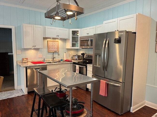 Photo - 1 Rawson Cir Unit B