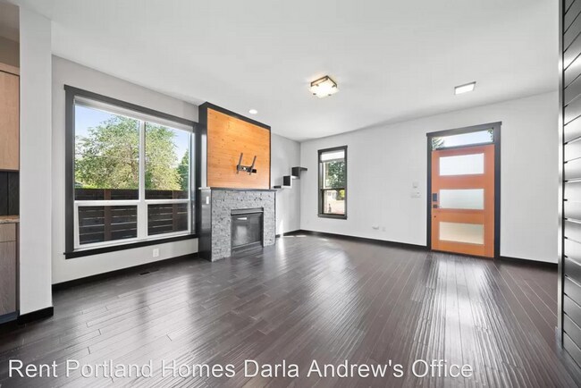 Photo - 3 br, 2.5 bath House - 6509 SE 62nd Avenue