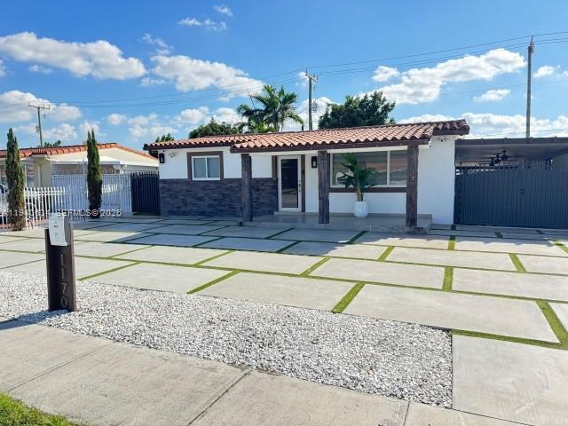 Photo - 1170 W 33rd Pl