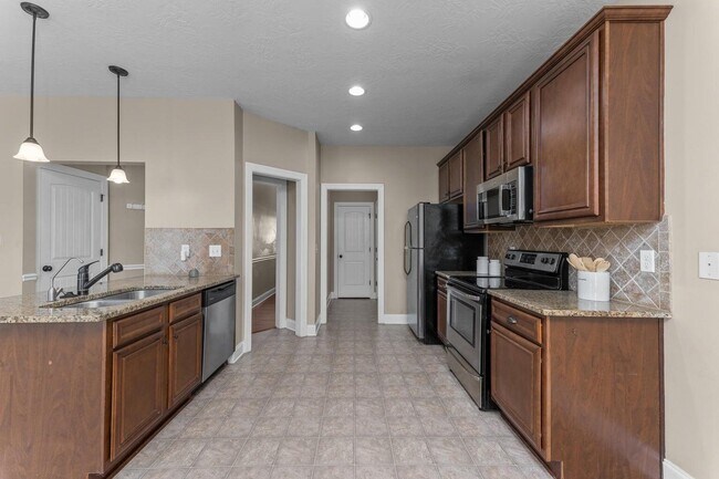 Photo - 3915 Griese Ln