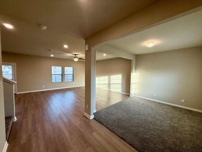 Photo - Modern Comfort and Stylish Living