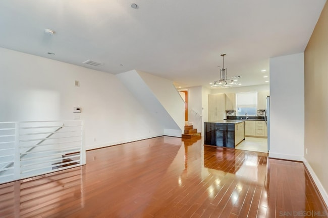 Photo - 7858 Inception Way