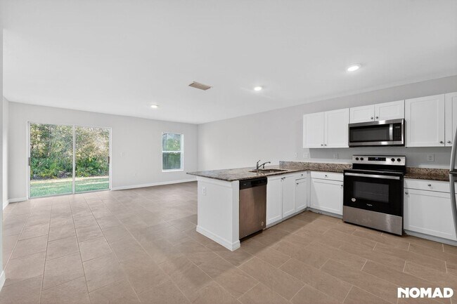 Photo - 18118 Sullivan Ave