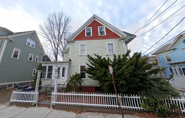Building Photo - 45 Davenport St Unit 1 Rental