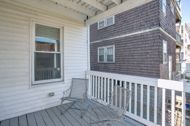 Photo - 81 Sydney St Unit 1