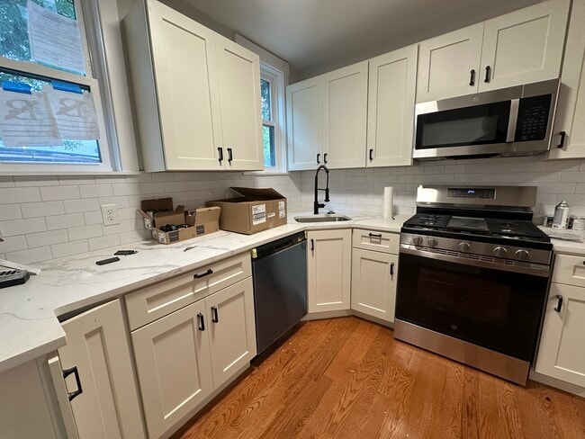 Photo - 116 Marginal St